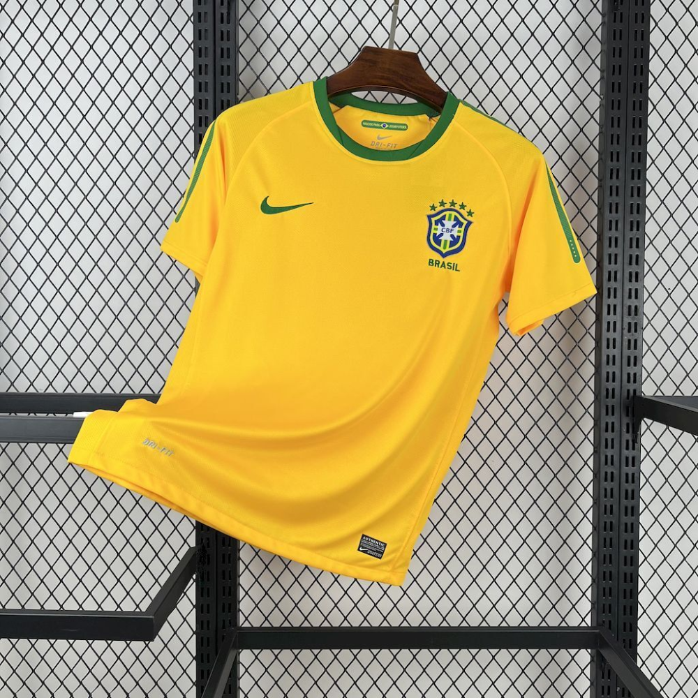 2010 Brazil Retro Home Football jersey Fan edition 1:1 China Quality