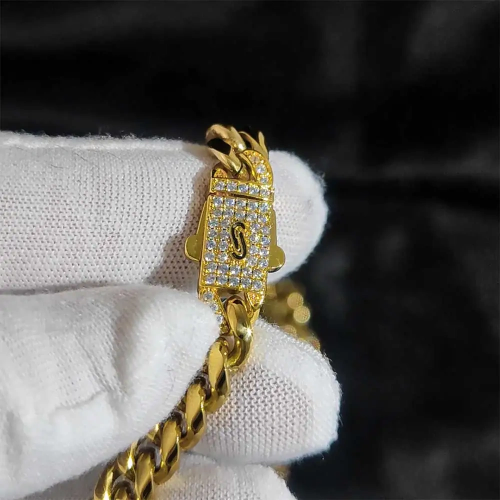 Hip Hop Jewelry 8MM Miami Cuban Link Chain with Logo Diamond Clasp 18k Gold Plated Stainless Steel Cuban Chain Necklace