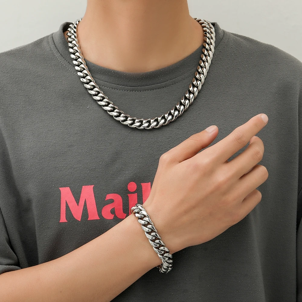 Hip Hop Jewelry Stainless Steel Bracelet Personalized Big Clasp High Polish Quality Cuban Chain Bracelet