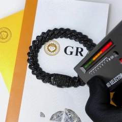 Light Yellow Gold Color