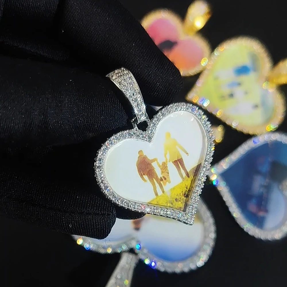 New Arrivals Broken Heart Photo Pendant Custom Memory Picture Frame Charm  Iced Out Pendant Necklace Hiphop Jewelry