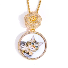 Light Yellow Gold Color