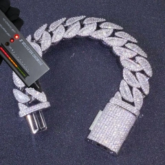 Light Yellow Gold Color