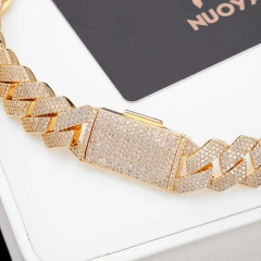Light Yellow Gold Color