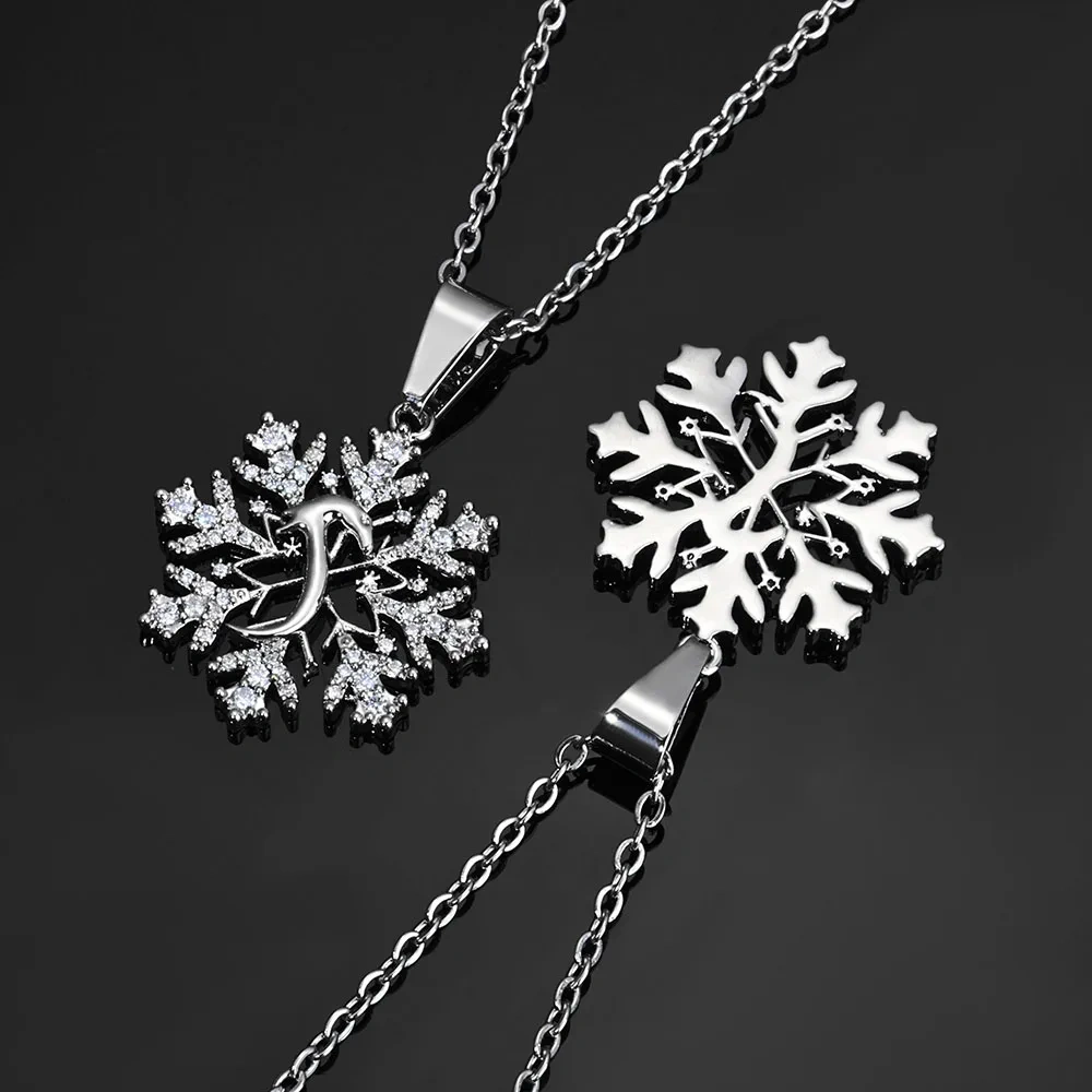ESKEEM Fashion Christmas Jewelry White Gold Plated Snowflake Pendant with Fine Chain Charm Pendant Gift for Women