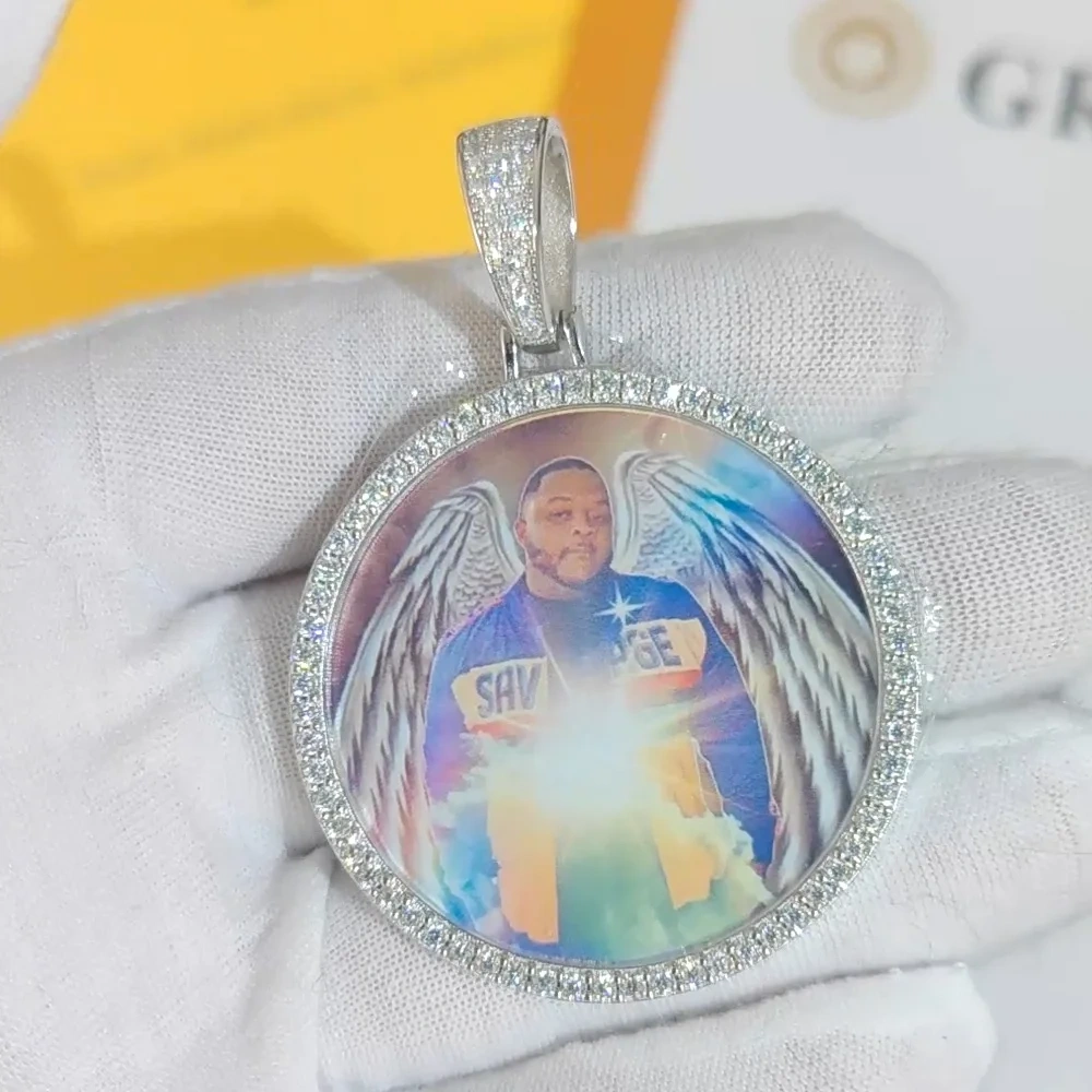 26mm/35mm/45mm Custom Photo S925 Personalized Pendants VVS Moissanite Pass Test Bling Diamond Necklaces Women Men Jewelry Gift