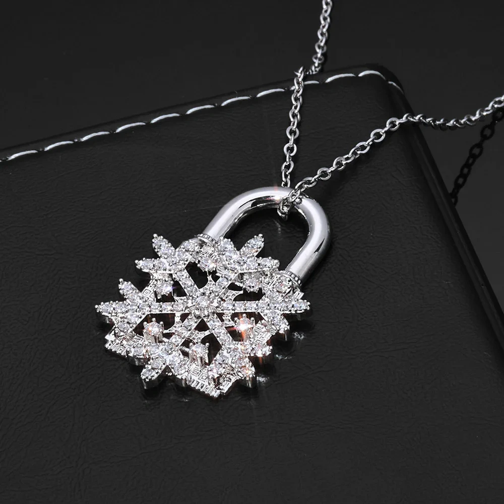 ESKEEM Iced Out Diamond Snowflake Pendant Necklace with Fine Chain for Women Keybox Padlock Design Charm Pendant Fashion Jewelry