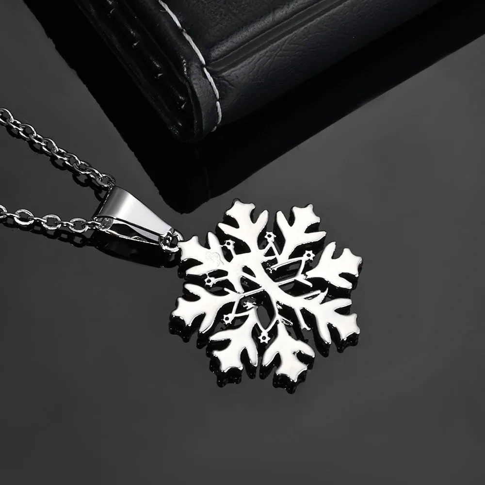 ESKEEM Fashion Christmas Jewelry White Gold Plated Snowflake Pendant with Fine Chain Charm Pendant Gift for Women
