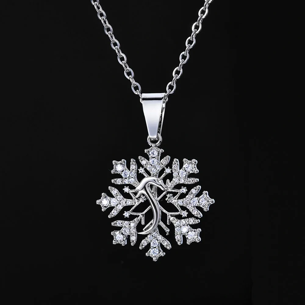 ESKEEM Fashion Christmas Jewelry White Gold Plated Snowflake Pendant with Fine Chain Charm Pendant Gift for Women