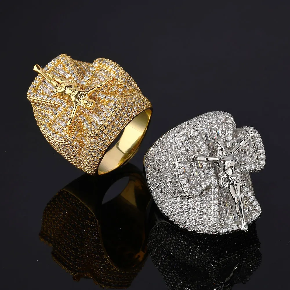 ESKEEm Hip Hop Rapper Jewelry Shiny Religious Cross Jesus Ring for Men Micro Pave Iced Out Cubic Zirconia Cross Ring Party Gift
