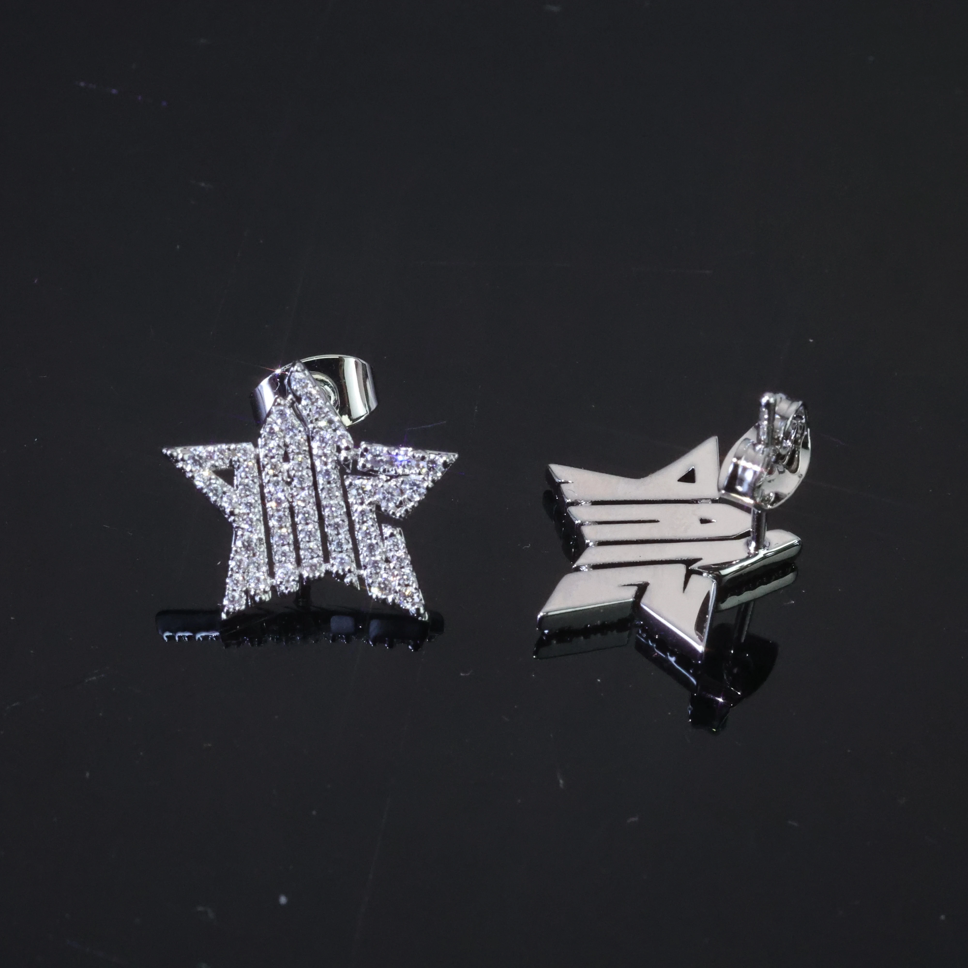 Hip Hop Custom Letter Name Logo Pendant Necklace with Zircon Diamond Polygonal Personality Exaggerated Medal
