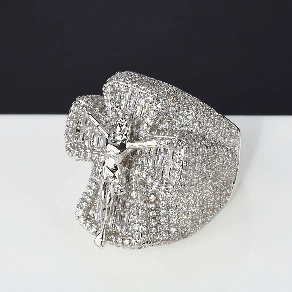 ESKEEm Hip Hop Rapper Jewelry Shiny Religious Cross Jesus Ring for Men Micro Pave Iced Out Cubic Zirconia Cross Ring Party Gift