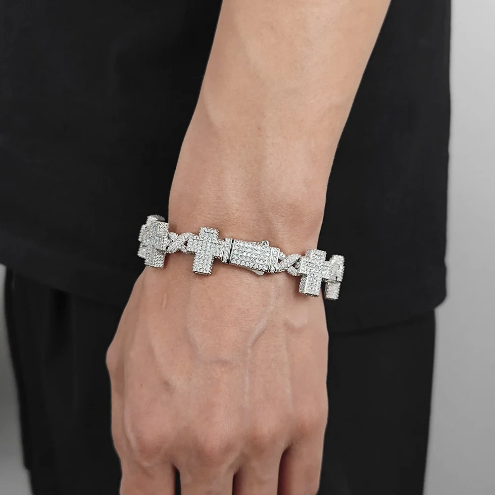 Hip Hop Infinite Cross Shape Necklace Jewelry Iced Out Diamond Religious Cross Clavicle 18k Gold Plated Chain Men Women