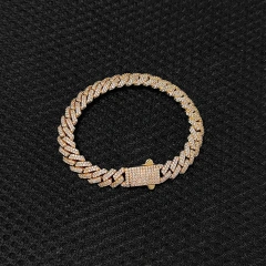 Light Yellow Gold Color
