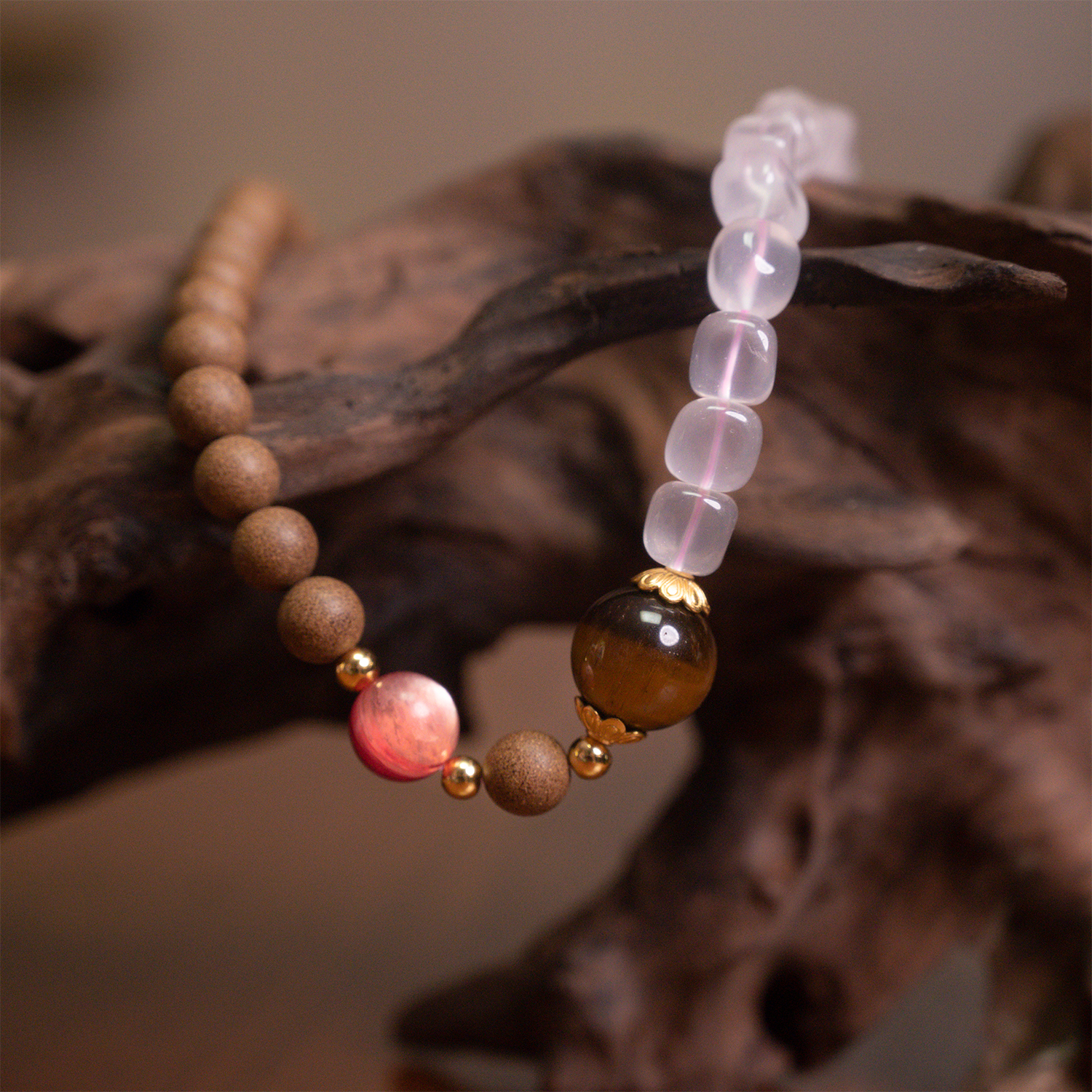 Rose Quartz Aroma Bracelet – “Poetic Glow of Crystal & Incense”