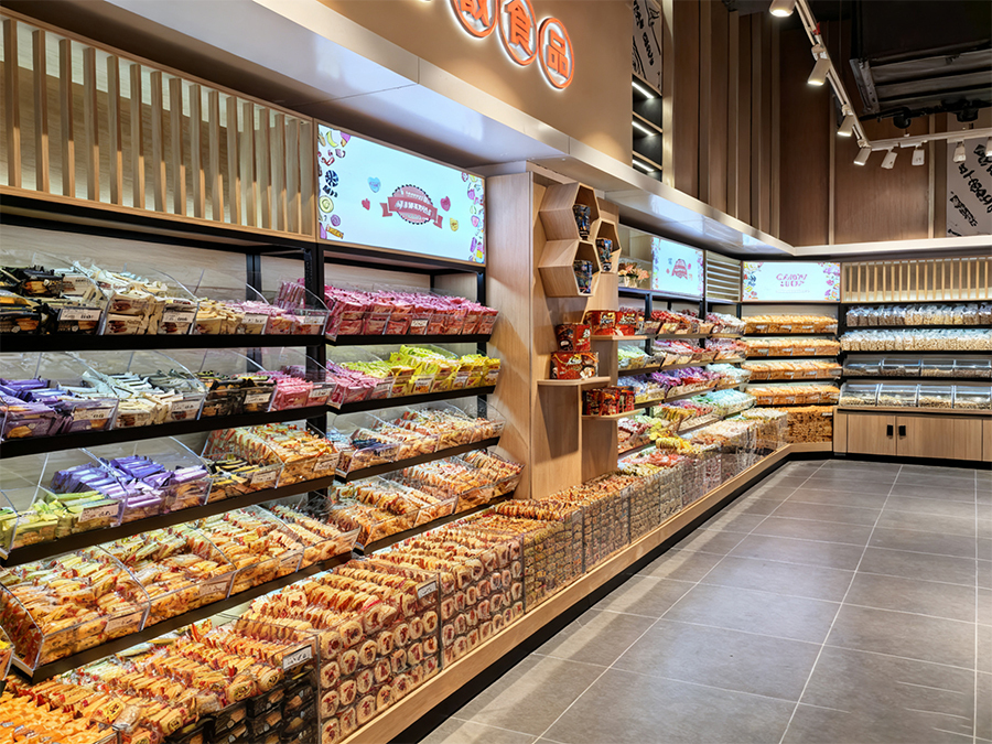 Wall-Mounted Snack Display - Space-Saving Shelving