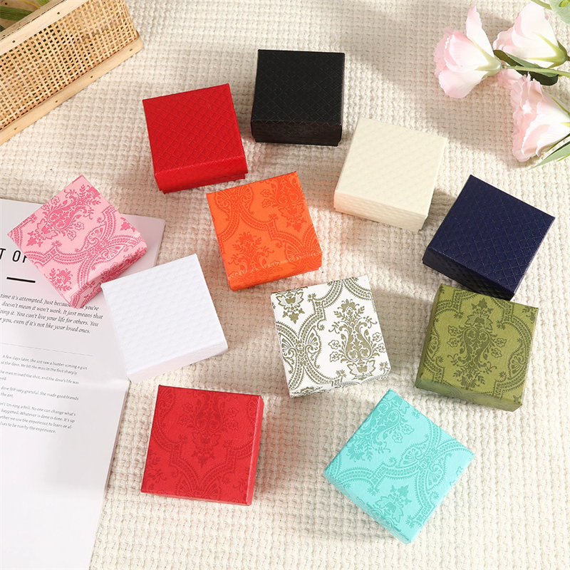 Moyi Custom Square Lid & Base Jewelry Paper Gift Box Ideal For Ring Necklace