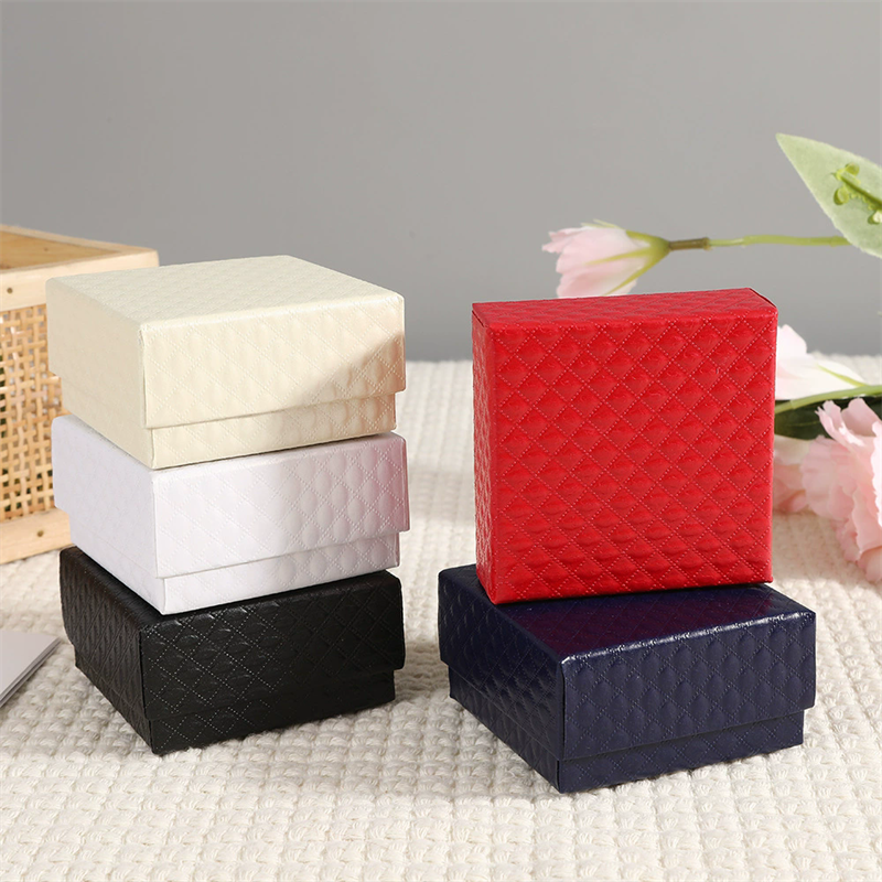 Moyi Custom Square Lid & Base Jewelry Paper Gift Box Ideal For Ring Necklace