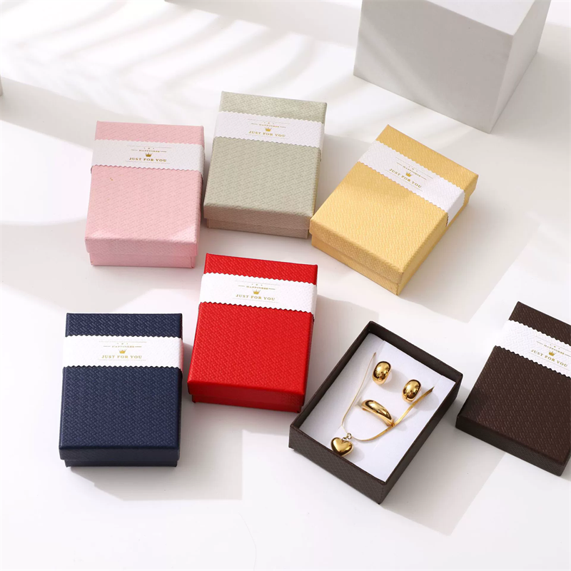 Premium Textured Jewelry Packaging Box Custom Lable & Size Options By Moyi