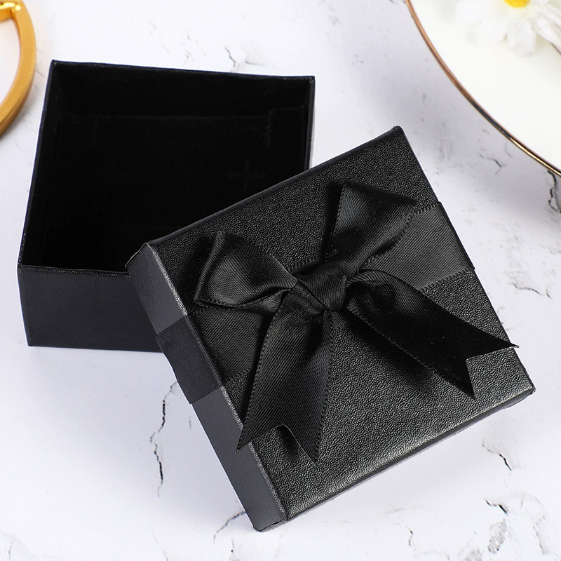 Moyi Packaging Classic White Jewelry Box With Colorful Bows Custom Ribbon Options