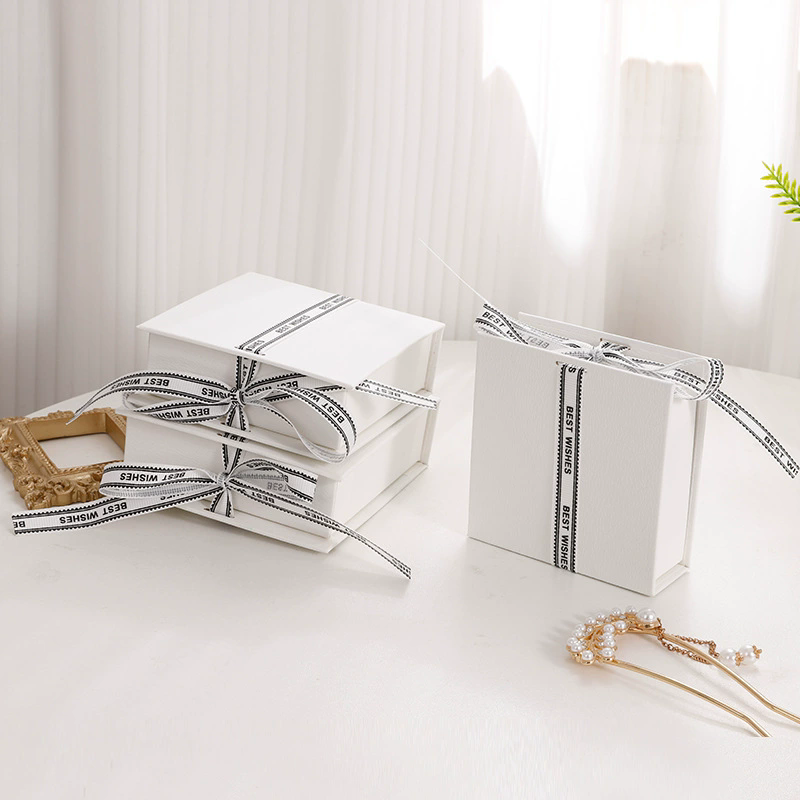 Custom Elegant Ribbon-Tied Jewelry Box For Rings & Necklaces By Moyi Packaging