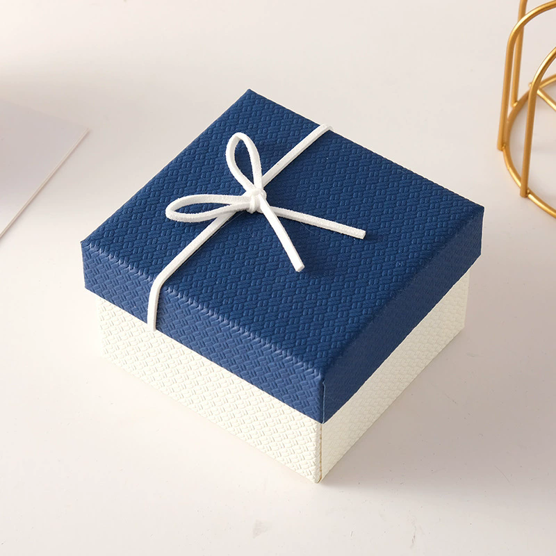 Moyi Packaging Two-Tone Color Block Jewelry Box Elegant Ribbon Tie Design