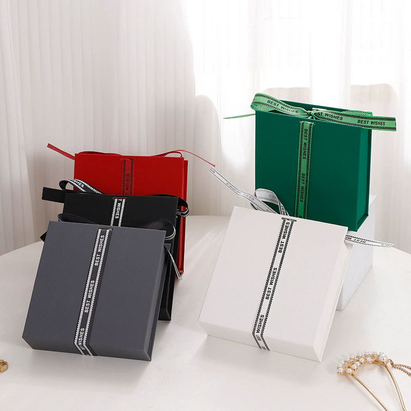 Custom Elegant Ribbon-Tied Jewelry Box For Rings & Necklaces By Moyi Packaging
