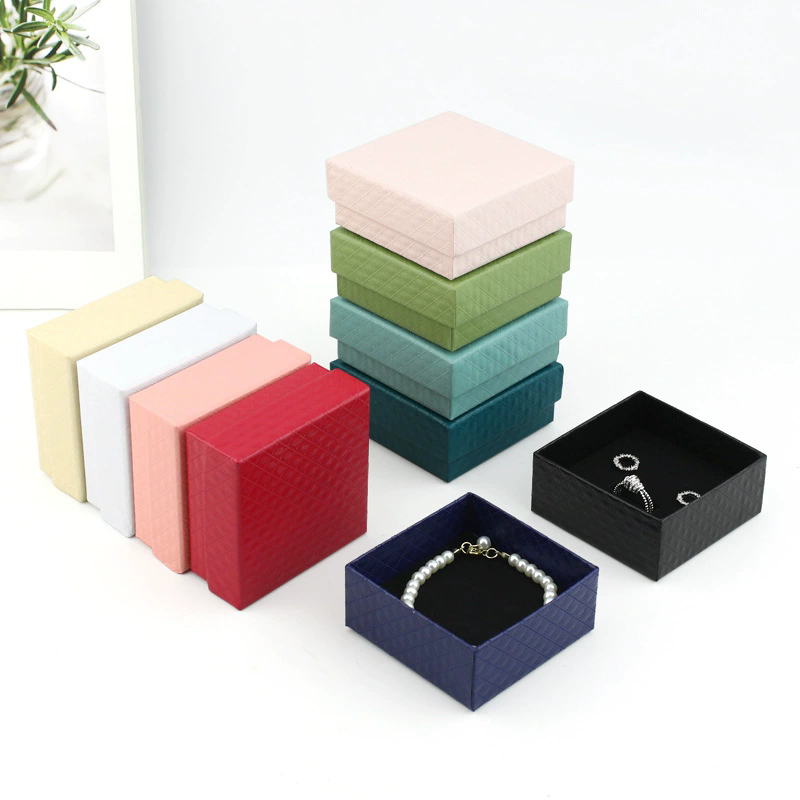 Moyi Packaging Custom Lid & Base Jewelry Box Customizable Gift Packaging