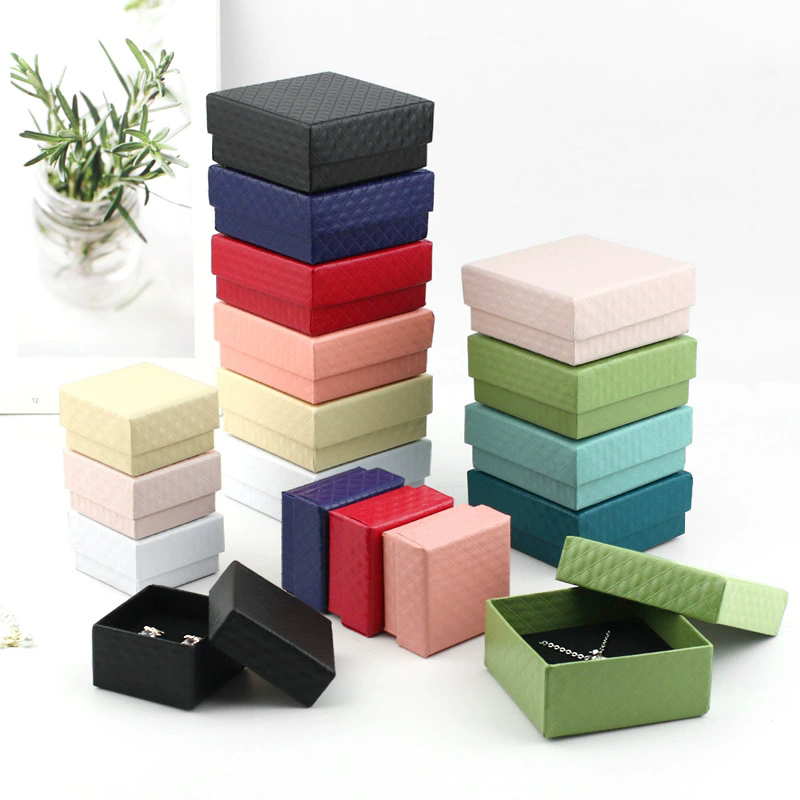 Moyi Packaging Custom Lid & Base Jewelry Box Customizable Gift Packaging