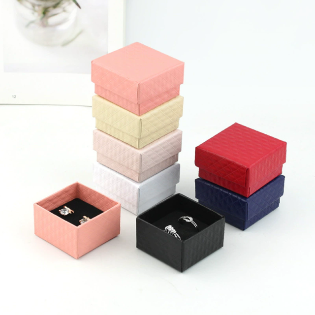 Moyi Packaging Custom Lid & Base Jewelry Box Customizable Gift Packaging
