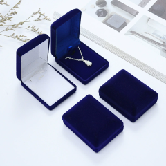 Moyi Packaging Custom Velvet Flip Top Jewelry Box For Rings & Necklaces