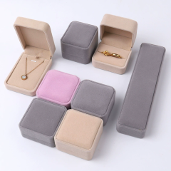 Moyi Packaging Multi-Color Velvet Jewelry Box Set Versatile Ring & Necklace Box