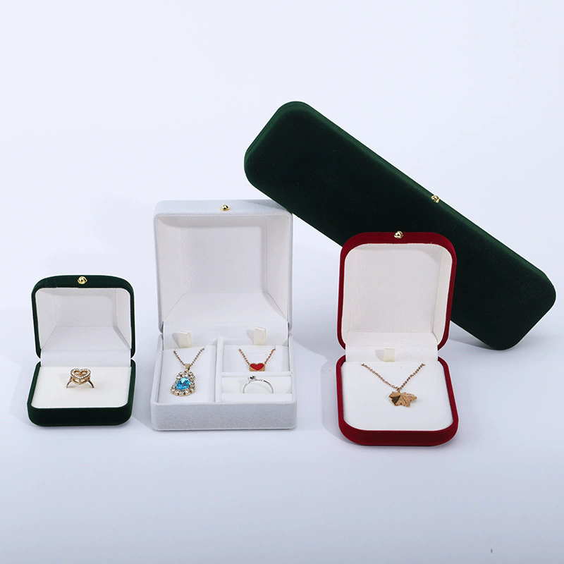 Moyi Packaging Custom Multi-Type Velvet Jewelry Box Set Premium Ring Necklace Bracelet Packaging