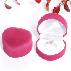 Moyi Packaging Elegant Heart Velvet Ring Box Perfect For Ring Display & Gifting