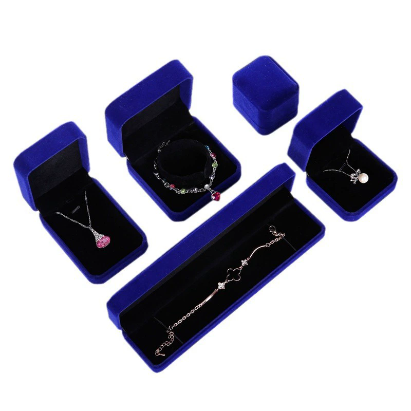 Moyi Custom Velvet Jewelry Box Premium Ring Earring & Necklace Packaging