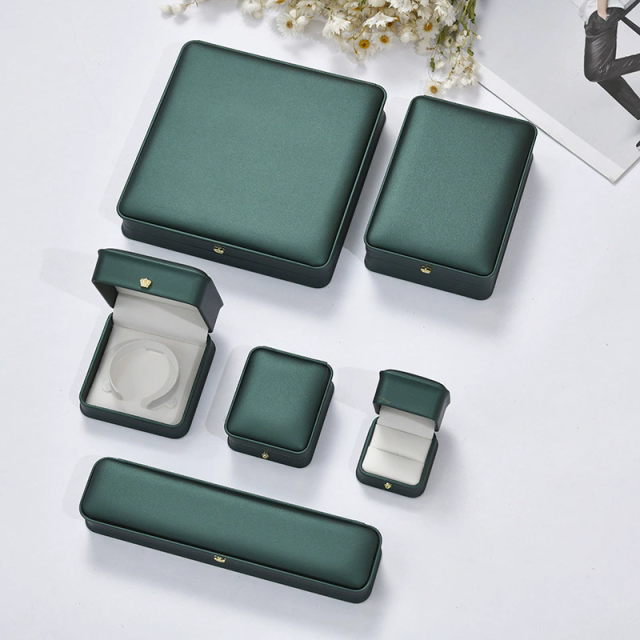 Moyi Premiun PU Leather Jewelry Storage Box Set Perfect For All Jewelry Types