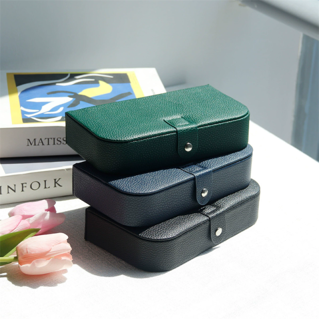 Moyi Travel Leather Jewelry Organizer Case Multi-Compartment Jewelry Box For Ring & Earring