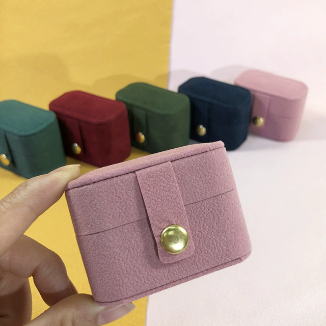 Moyi Velvet Travel Jewelry Box Compact Storage For Travel & Daily Use