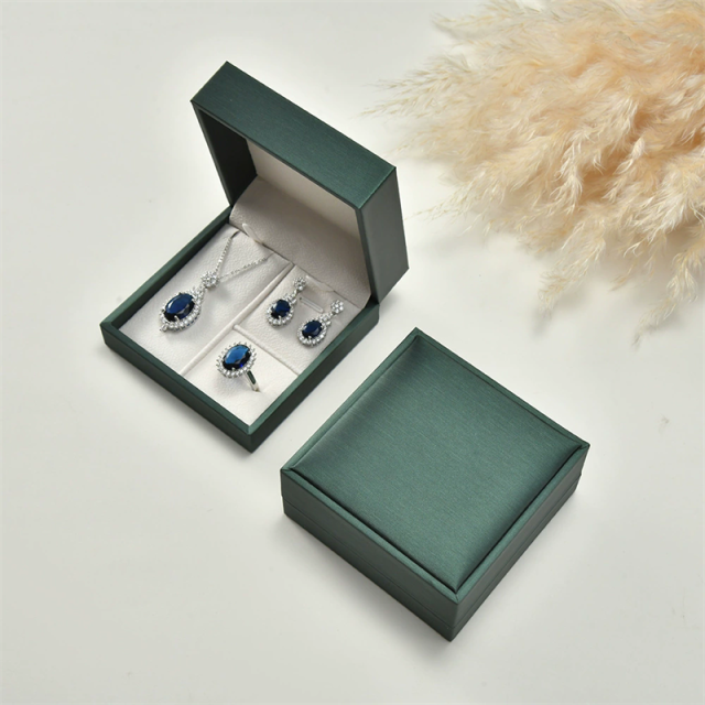 Moyi Luxury PU Leather Jewelry Box Premium Gift Packaging For Ring Necklace & Earring