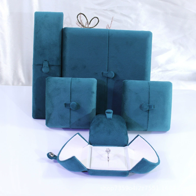 Moyi Velvet Jewelry Travel Organizer Set Portable Jewelry Storage Case For Rings & Nelacklaces