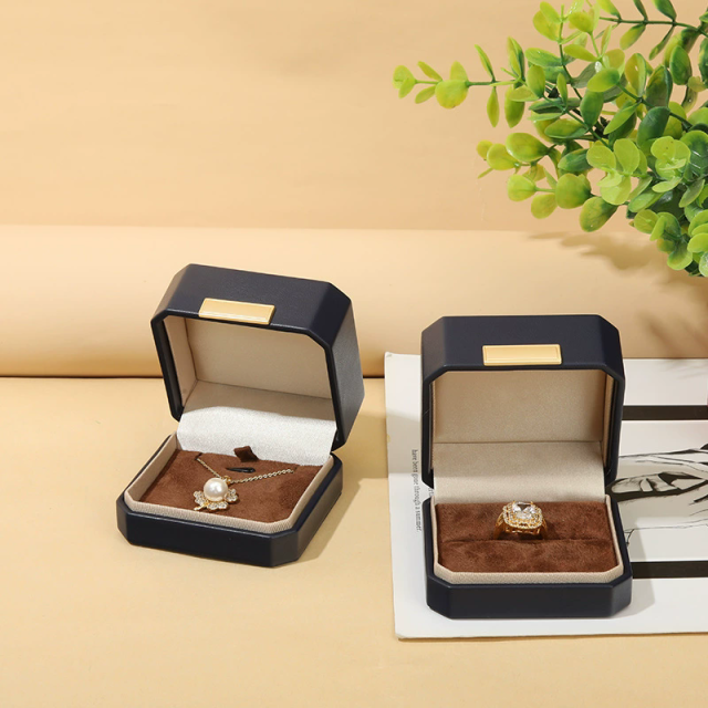 Moyi Premium Leather Jewelry Box Luxury Packaging For Ring Earring Necklace & Bracelet
