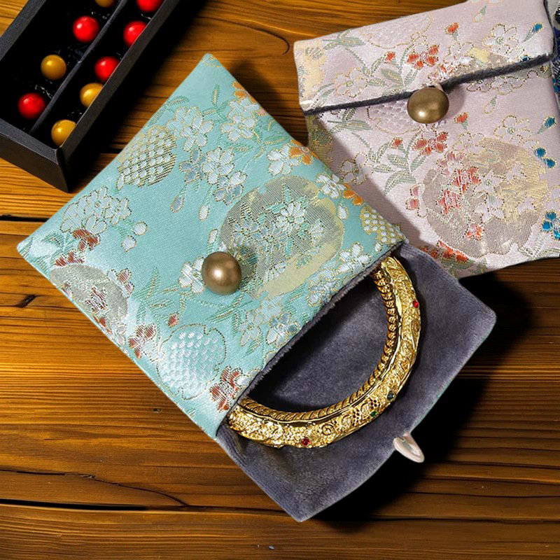 Moyi Elegant Silk Jewelry Pouch Premium Snap Button Storage Bag For Bracelet & Travel