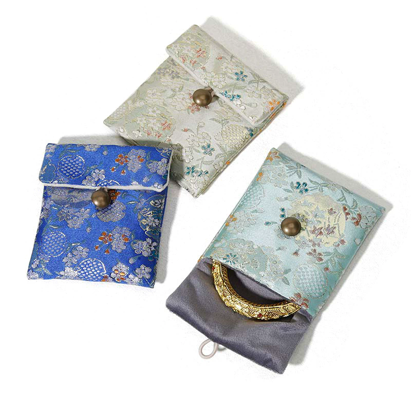 Moyi Elegant Silk Jewelry Pouch Premium Snap Button Storage Bag For Bracelet & Travel