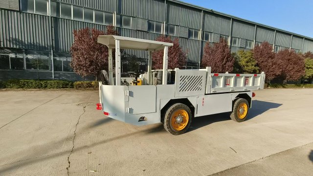 2-Ton Flameproof Utility DumpTruck WC 1.9E - Versatile Rubber-Tyred Underground Transport