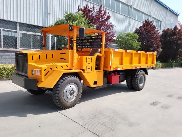 8-Ton Mining Transport Dump Truck - UQ8T