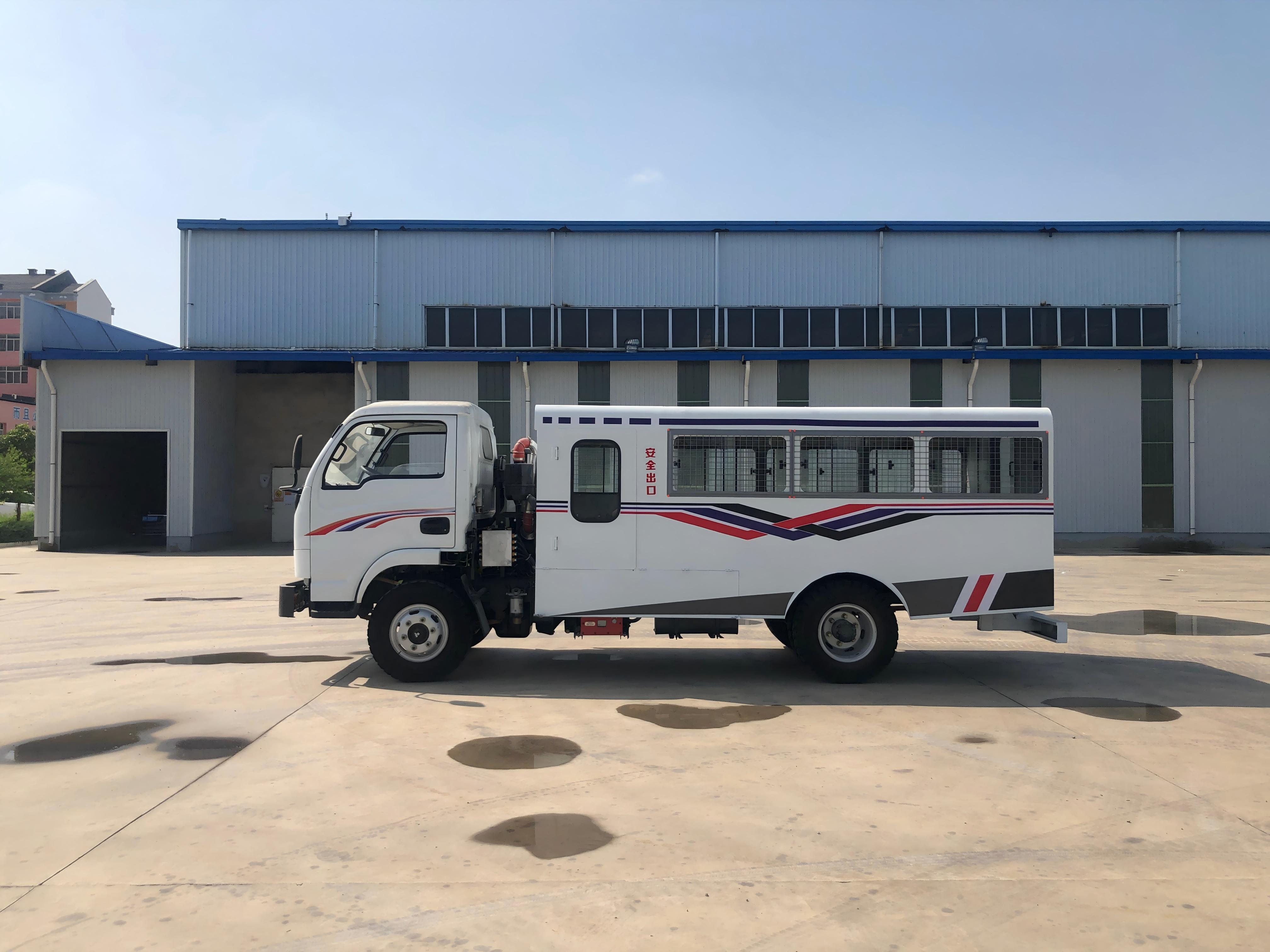 19-Person Flameproof Personnel Carrier WC19RJ(A) - Large-Capacity Diesel Hauler for Mining Transport - RhinoShield