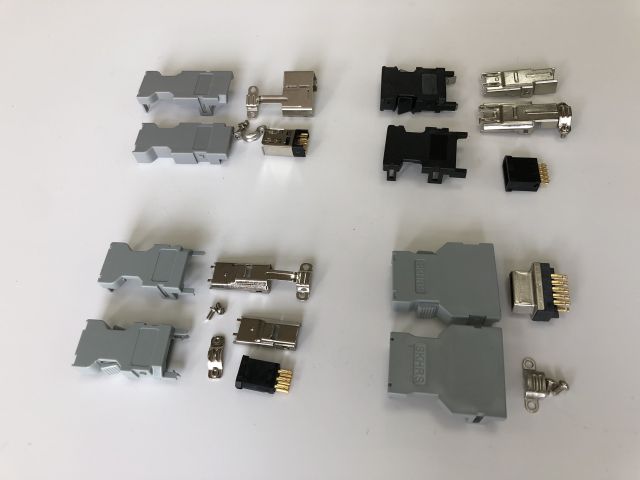 LECHUAN 36310 Compact Ribbon (SCR) I/O IEEE 1394 USB SM-10P 10P Shielded with Copper Contacts Nylon Housing Replaces SM-10P