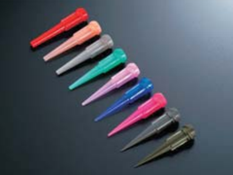 Dual-Thread Tapered Nozzles