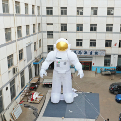 Custom Made Astroman Inflatable Self Standing Astronaut 4 Meters Tall for Event Decoration