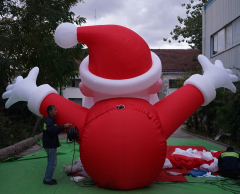 Animated Inflatable Santa Claus Christmas Air Blow Figure Dressed in Traditional Red Velvet Suit